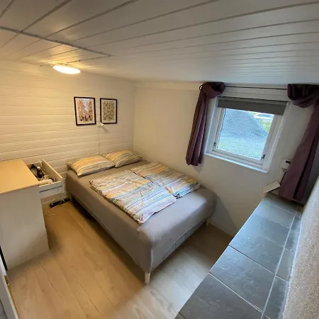 Appartement Near Airport, Parking & Ev Charger *