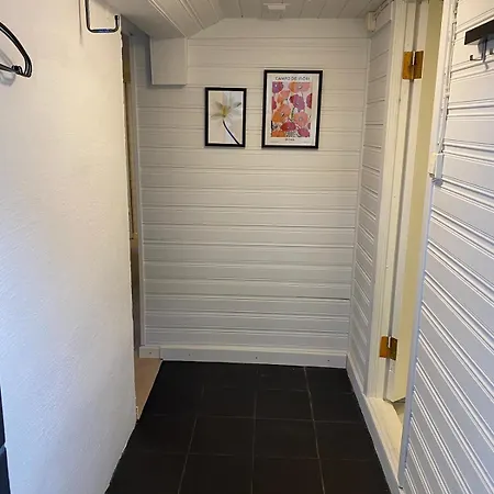 Appartement Near Airport, Parking & Ev Charger *