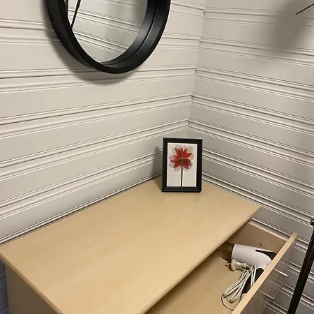 Appartement Near Airport, Parking & Ev Charger